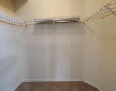 4469 Edinbridge Circle - Photo Thumbnail 13