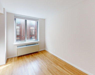120 W. 21st - Photo Thumbnail 3