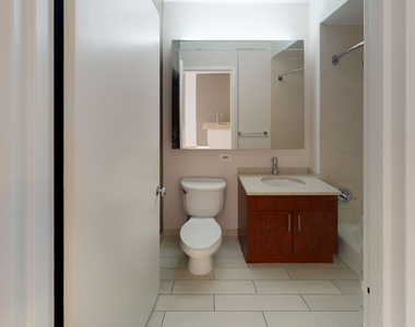 120 W. 21st - Photo Thumbnail 4