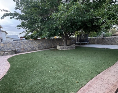 3033 Tierra Humeda Drive - Photo Thumbnail 34