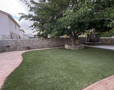 3033 Tierra Humeda Drive - Photo Thumbnail 33