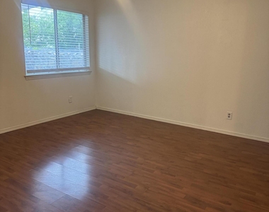3033 Tierra Humeda Drive - Photo Thumbnail 43