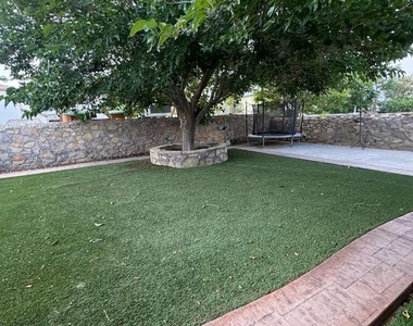 3033 Tierra Humeda Drive - Photo Thumbnail 12
