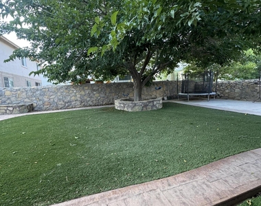 3033 Tierra Humeda Drive - Photo Thumbnail 32