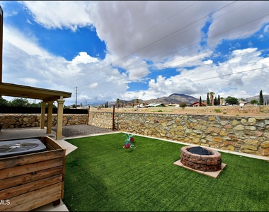 10937 Northview Drive - Photo Thumbnail 44