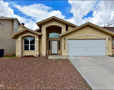 10937 Northview Drive - Photo Thumbnail 2
