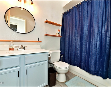10937 Northview Drive - Photo Thumbnail 32