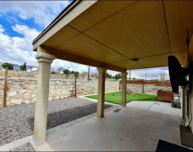 10937 Northview Drive - Photo Thumbnail 41