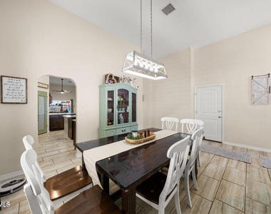 337 Fray Olguin Court - Photo Thumbnail 4