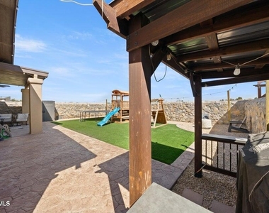 337 Fray Olguin Court - Photo Thumbnail 32