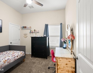 337 Fray Olguin Court - Photo Thumbnail 25
