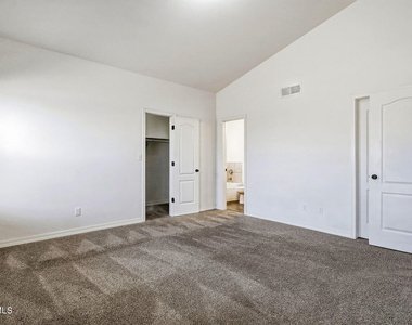 13659 Everingham Street - Photo Thumbnail 22