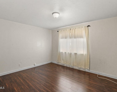 4332 Loma De Brisas Drive - Photo Thumbnail 20