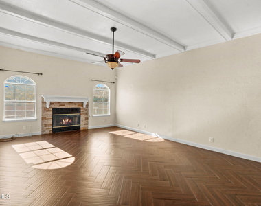 4332 Loma De Brisas Drive - Photo Thumbnail 7