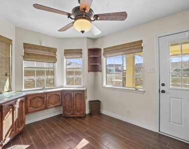 4332 Loma De Brisas Drive - Photo Thumbnail 17