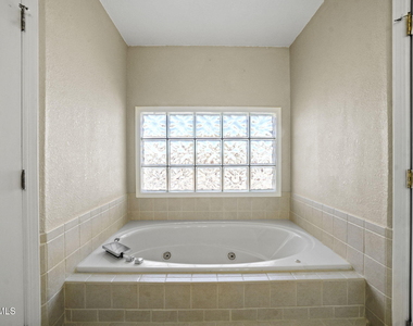 4332 Loma De Brisas Drive - Photo Thumbnail 30
