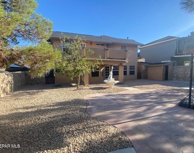 12521 Crystal Ridge Street - Photo Thumbnail 34