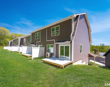 1154 Poquonnock Road - Photo Thumbnail 21