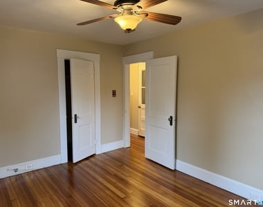 285 Hillside Avenue - Photo Thumbnail 10