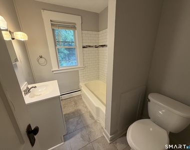 285 Hillside Avenue - Photo Thumbnail 11