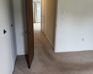 93 Park Avenue - Photo Thumbnail 27