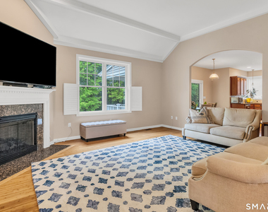 21 Beaudry Lane - Photo Thumbnail 5