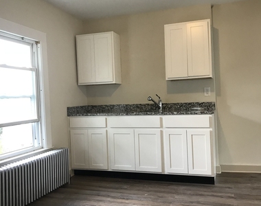 99 Prince Street - Photo Thumbnail 2