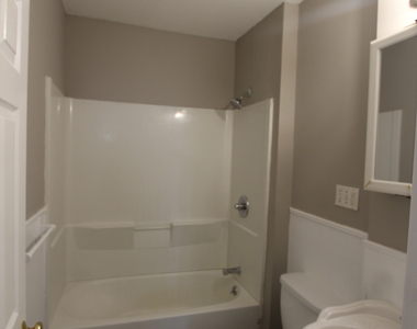 64 James Street - Photo Thumbnail 7