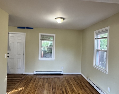 140 Forest Road - Photo Thumbnail 6