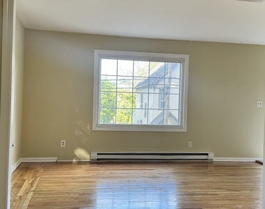 140 Forest Road - Photo Thumbnail 7