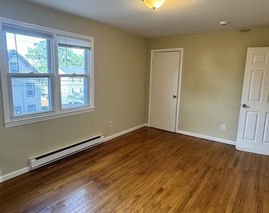 140 Forest Road - Photo Thumbnail 11