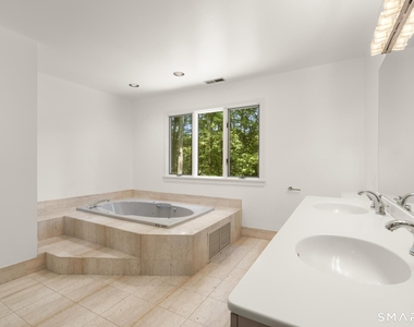 732 Den Road - Photo Thumbnail 26