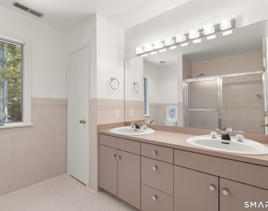 732 Den Road - Photo Thumbnail 30