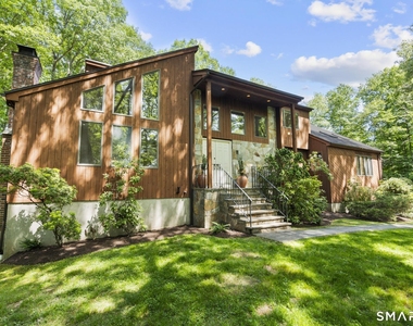 732 Den Road - Photo Thumbnail 1