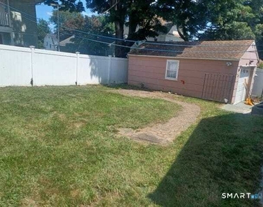 44 Vernon Street - Photo Thumbnail 12
