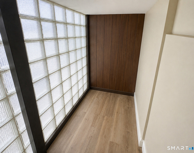 105 Bank Street - Photo Thumbnail 6