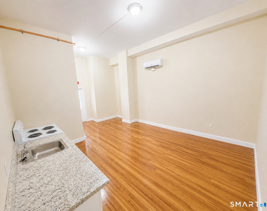 105 Bank Street - Photo Thumbnail 3