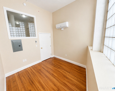 105 Bank Street - Photo Thumbnail 4
