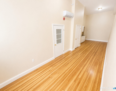 105 Bank Street - Photo Thumbnail 2