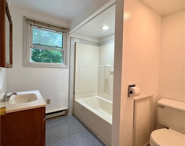106 Dawson Dr - Photo Thumbnail 12