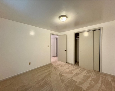 106 Dawson Dr - Photo Thumbnail 10