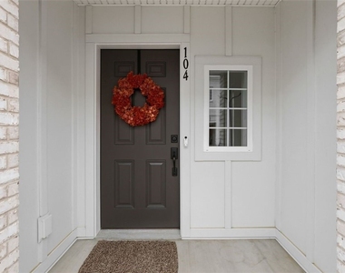 104 Founders Street - Photo Thumbnail 1