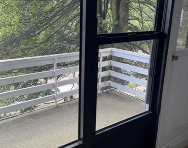16 Stoner Avenue,Great Neck,NY 11021 - Photo Thumbnail 1