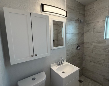 2111 Stewart Avenue - Photo Thumbnail 25