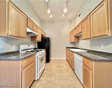 8805 Jeffreys Street - Photo Thumbnail 5