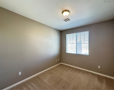 7536 French Springs Street - Photo Thumbnail 8