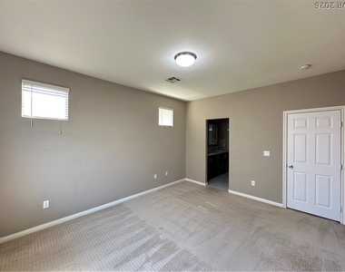 7536 French Springs Street - Photo Thumbnail 15