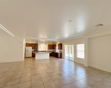6356 Tomahawk Mill Court - Photo Thumbnail 2