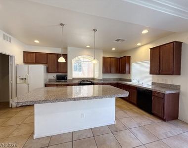 6356 Tomahawk Mill Court - Photo Thumbnail 6