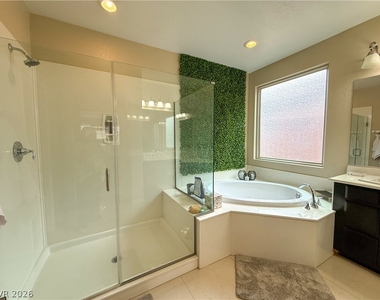 7276 White Bloom Avenue - Photo Thumbnail 19